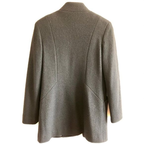 ⭐️HOST Pick⭐️ Black Wool Blend Coat - medium - Picture 2 of 4